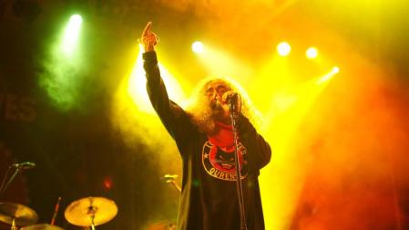 Yosi Domínguez, vocalista de Los Suaves.