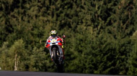 Iannone logra su primera victoria en Moto GP y la primera de Ducati desde 2010