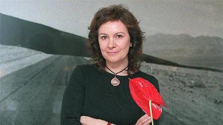 Vuelve Clara Sánchez con "Cuando llega la luz"