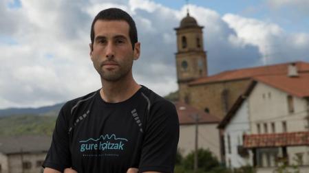 En busca de su primer 'ochomil'