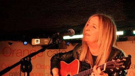 Aurora Beltrán: "Es una pena que el músico sea el único que deba reciclarse"