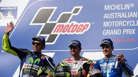Crutchlow logra la victoria en el GP de Australia tras un error de Márquez