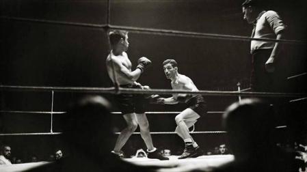 El Museo Universidad de Navarra inauguró una exposición sobre el fotógrafo catalán Josep Brangulí, uno de los pioneros del fotoperiodismo.