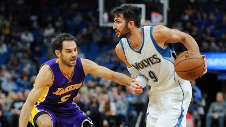 Ricky Rubio dirige la victoria contra los Lakers de Calderón