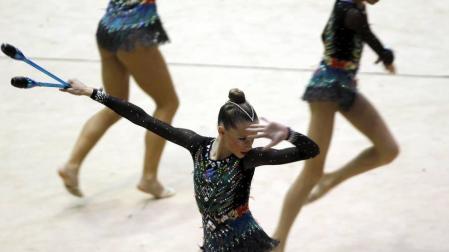 La cantera de la gimnasia rítmica navarra está más que asegurada a la vista de la cantidad de clubes y deportistas con los que cuenta esta modalidad en la provincia.