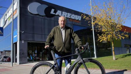 Fermín Larequi y aquellas bicis