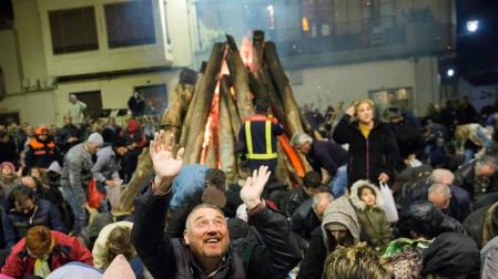 La noche de Fustiñana, a ritmo de nueces