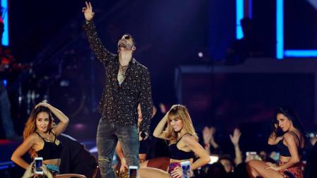 Maluma.