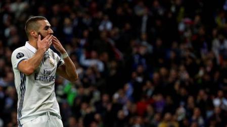 Benzema celebra su gol ante el Dortmund. 