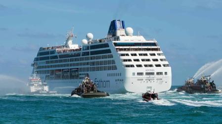 Llega a Cuba primer crucero de EEUU en más de 50 años