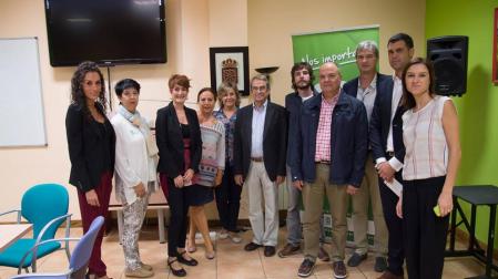 La Comisión de Políticas Sociales visita la sede del Teléfono de la Esperanza