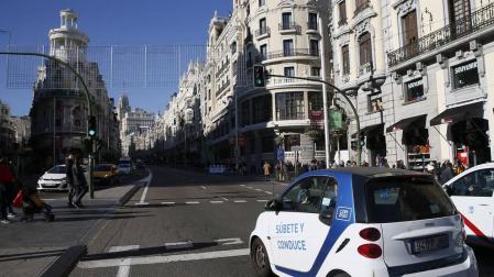 Carmena quiere una "consulta" ciudadana para peatonalizar la Gran Vía