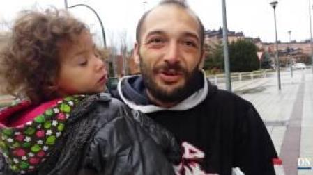 Alejandro Álvarez y su familia vuelven a casa tras su accidente en Torrano
