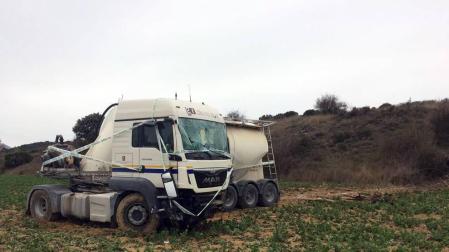 Imágenes del accidente mortal en la AP-15 entre Pueyo y Garínoain.