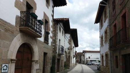 Esteribar decide su camino