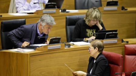 Navarra aumenta un 8% las deducciones de las pensiones de viudedad