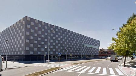 Una mujer fallecida en un paso de peatones junto al Reyno Arena