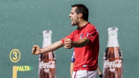 Bengoetxea desborda a Olaizola y se mete en semifinales (13-22)