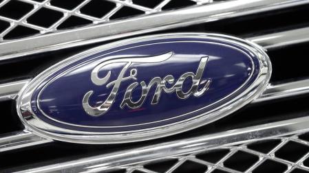 Ford estudia un plan de ajuste que podría afectar hasta al 10% de su plantilla