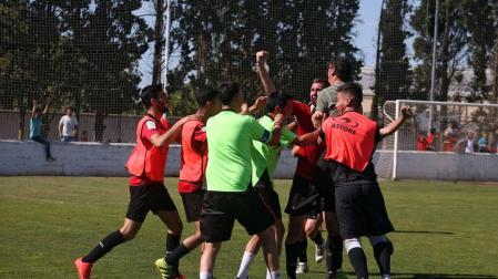 El CD Cortes toma ventaja