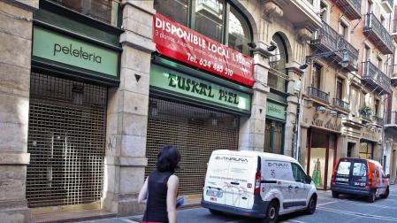 Algunos grandes locales vacíos empiezan a moverse