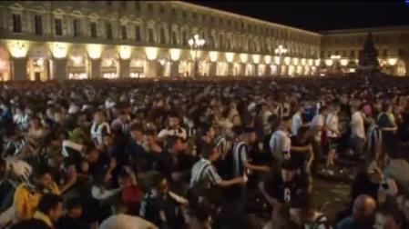 Una falsa alarma provoca una estampida en Turín