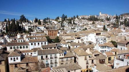 Muere atrapado en el ascensor de una estación del metro de Granada