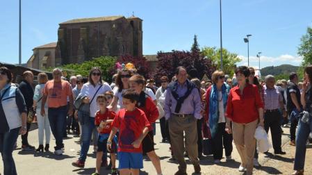 La ermita de Legarda recibió a 2.000 romeros