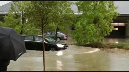 Carretera inundada en Tafalla