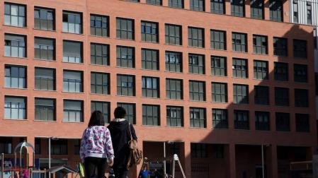Pamplona tramita 6 licencias para adecuar pisos en locales comerciales
