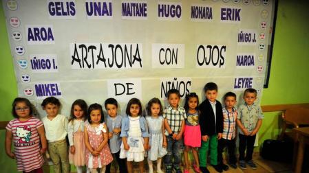 Los protagonistas en el 'photo call' preparado el día de la presentación.