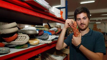 El último éxito en calzado artesanal: reciclable y vegano