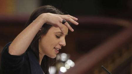Montero abre la moción de censura: "España está harta de que le roben"