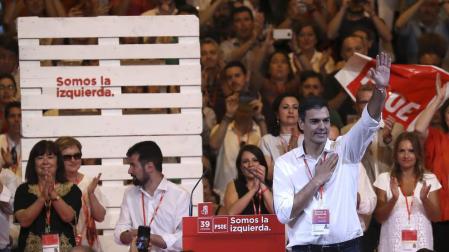 Pedro Sánchez avanza que trabajará "sin descanso" por una mayoría alternativa al PP