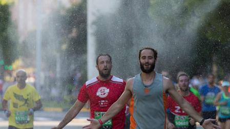 El calor volvió a ser el 'enemigo' en la San Fermín Marathon