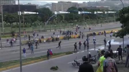 La policía mata a un joven en Venezuela