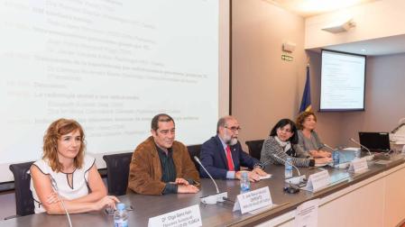 La directora médica del Reina Sofía se va por motivos profesionales