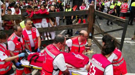 El segundo encierro de San Fermín deja, al menos, dos corneados