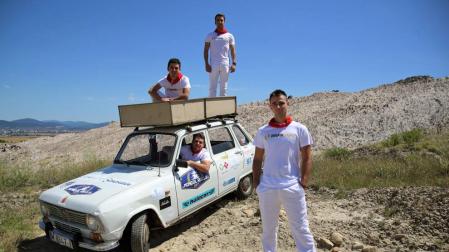 Cuatro navarros a Mongolia en un coche de 44 años