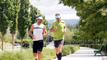Ricardo Abad completa el Ultraman en 34h46