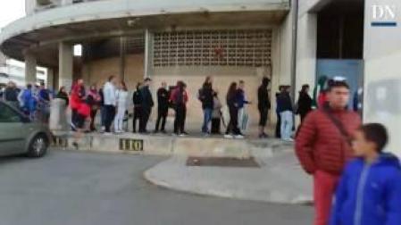 La fila para hacerse socios de Osasuna da más la vuelta al estadio