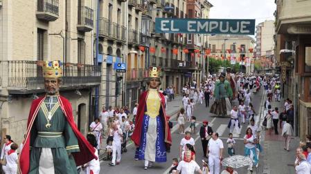 Imágenes del día grande de las fiestas de Tafalla, en honor a la Virgen de la Asunción.