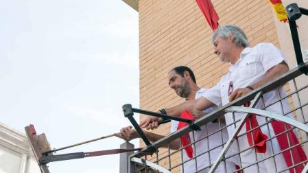 Imágenes del comienzo de las fiestas de San Roque y comida de las peñas.