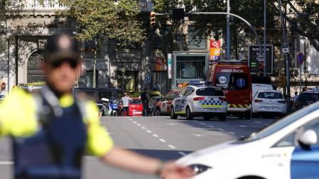 atropello masivo por una furgoneta en las Ramblas de Barcelona