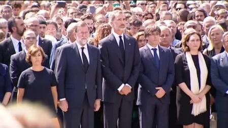 Minuto de silencio en Barcelona