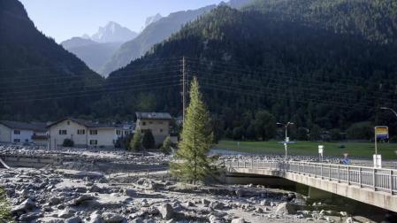 Ocho desaparecidos por un alud en un valle de Suiza