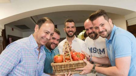 Gastronomía, talleres y charlas para ensalzar al tomate 'Feo' de Tudela