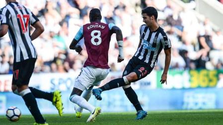 "Viene de España y es mejor que Fábregas... Es Merino". Así es la canción del Newcastle a Mikel Merino