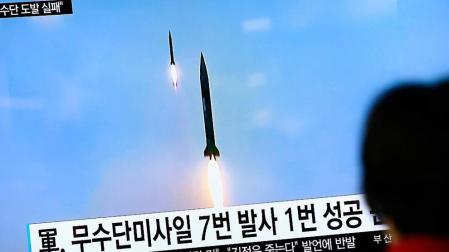 Corea del Norte lanza tres misiles balísticos al mar de Japón