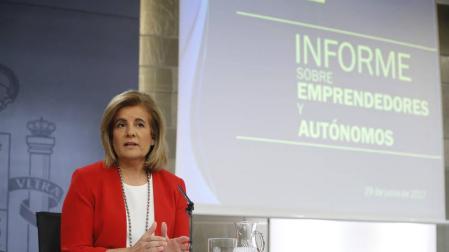 Fátima Báñez en la rueda de prensa posterior al Consejo de Ministros